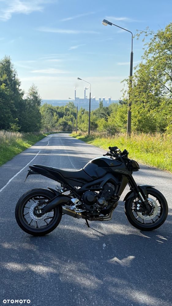 Yamaha MT - 2