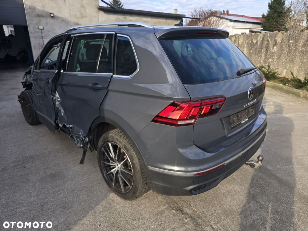 Volkswagen Tiguan - 3