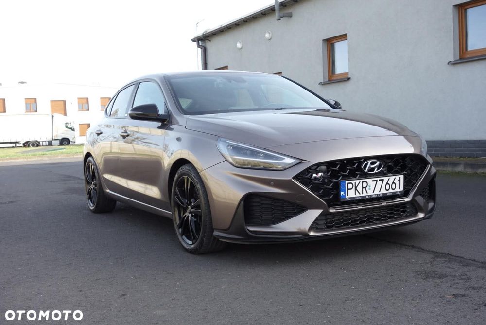 Hyundai i30 1.5 T-GDI 48V-Hybrid DCT N-Line - 16