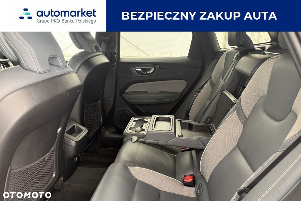 Volvo XC 60 B5 B AWD R-Design - 8