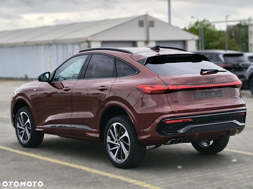 Audi Q5 Sportback - 7