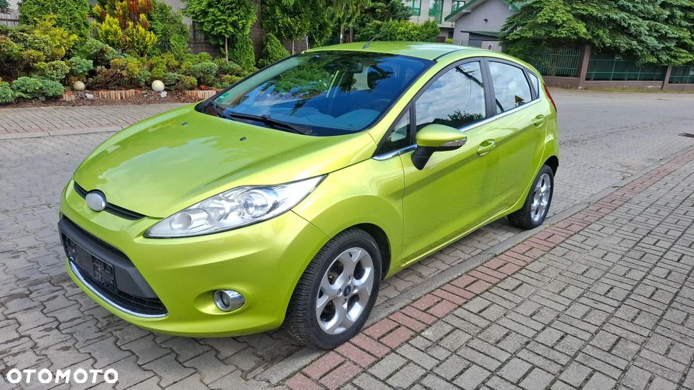 Ford Fiesta 1.25 Champions Edition - 1