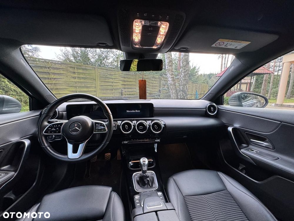Mercedes-Benz Klasa A 180 d Edition 2021 - 15