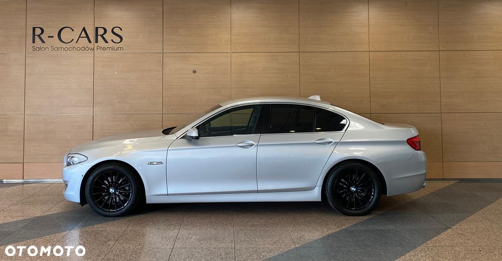 BMW Seria 5 523i Sport-Aut - 5