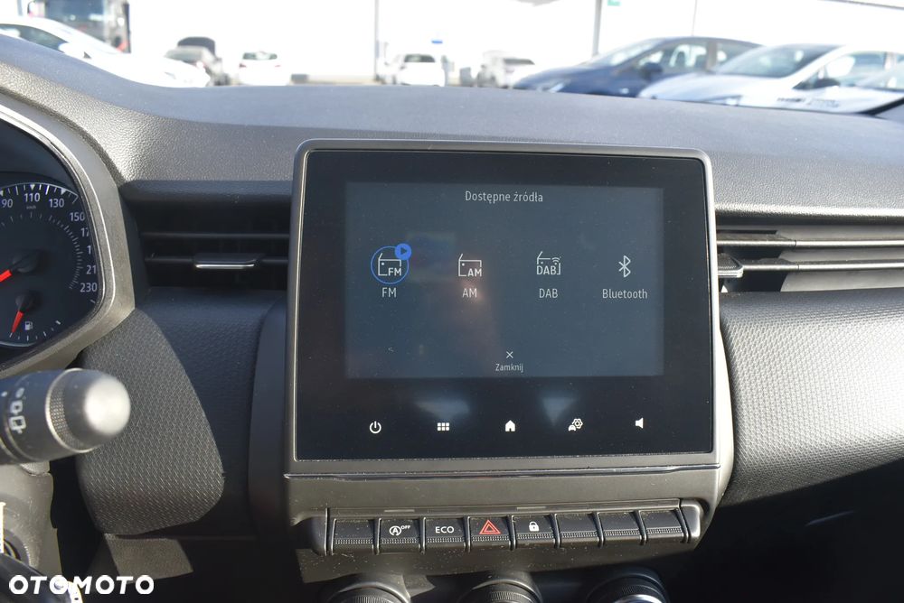 Renault Clio 1.0 TCe Equilibre - 28