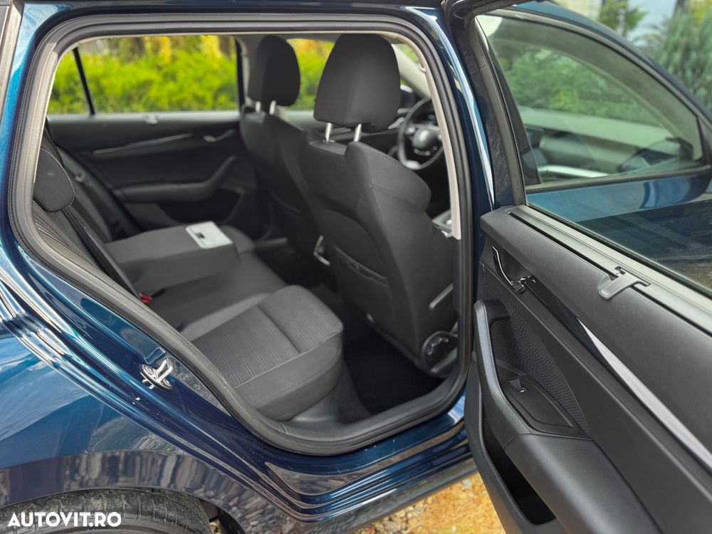 Skoda Octavia 2.0 TDI DSG Ambition - 18