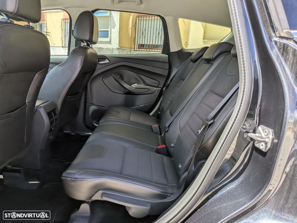 Ford Kuga 2.0 TDCi Titanium - 14