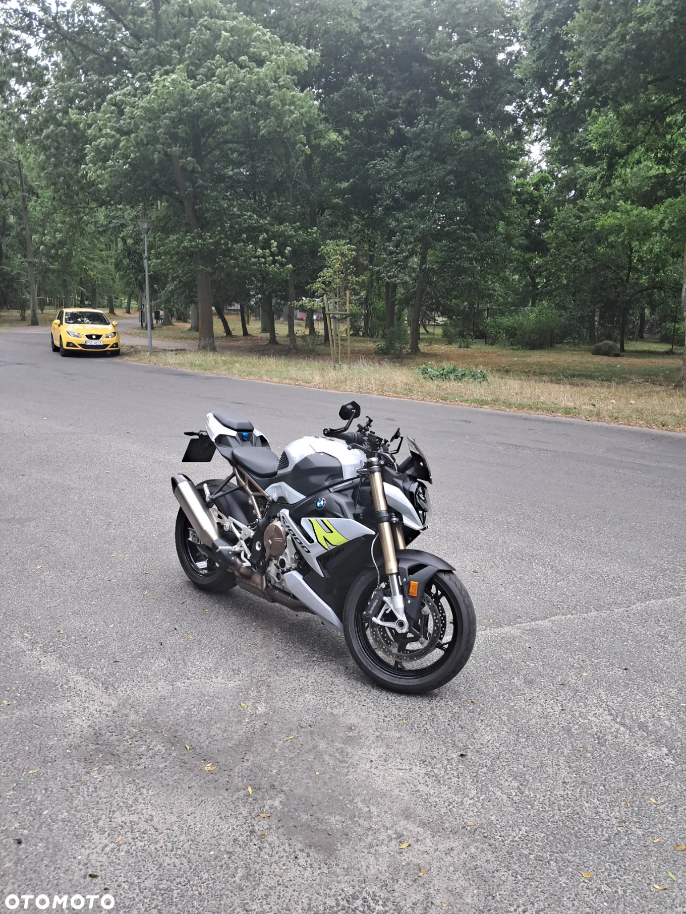 BMW S - 3