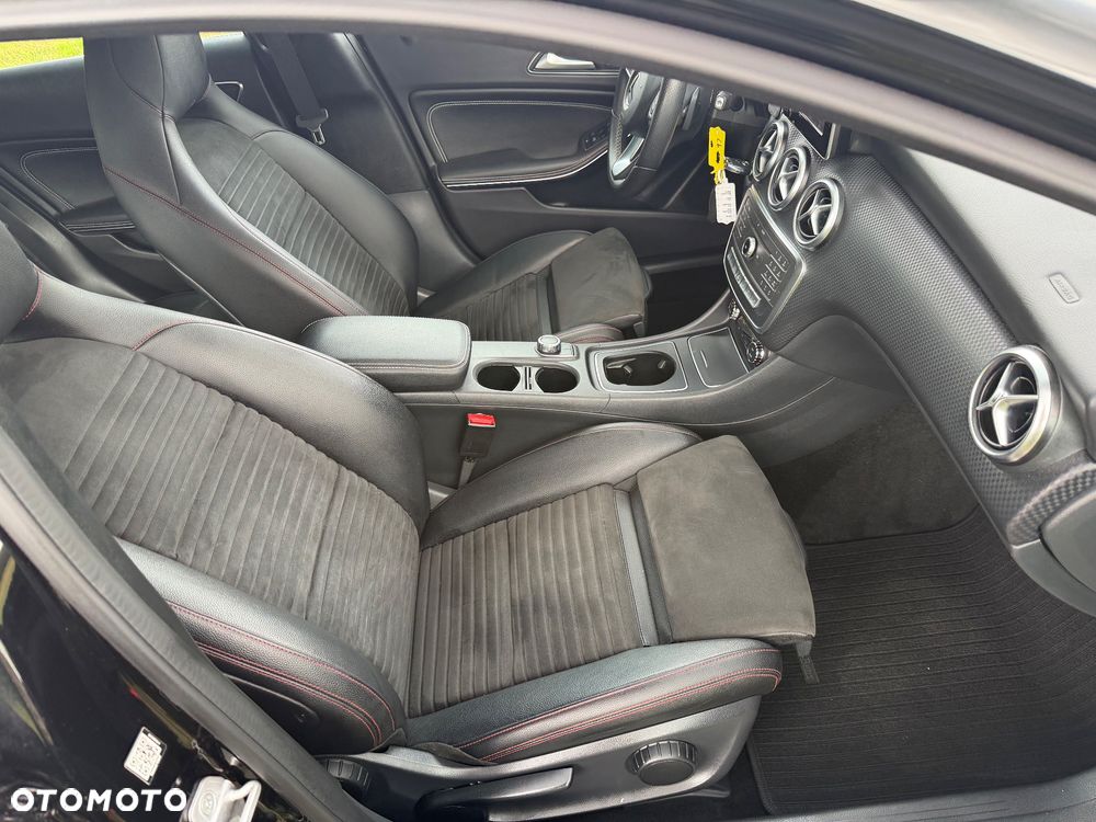 Mercedes-Benz Klasa A 180 d 7G-DCT AMG Line - 15