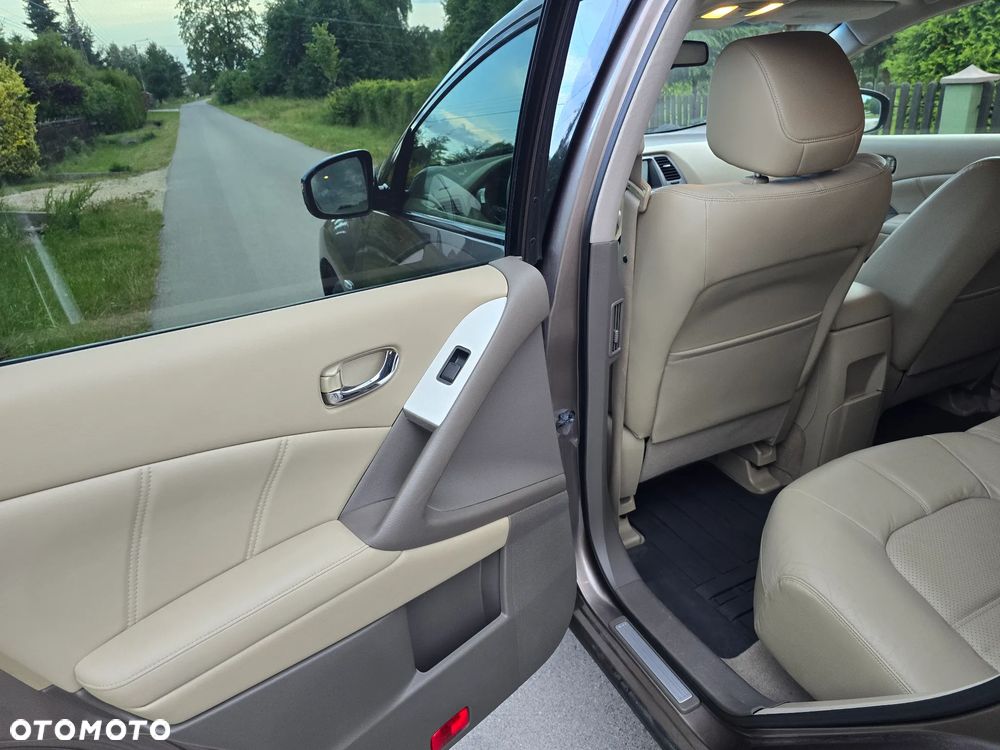 Nissan Murano 2.5 D Premium - 13