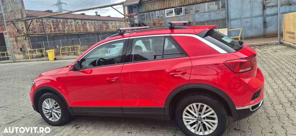 Volkswagen T-Roc 2022 photo 3