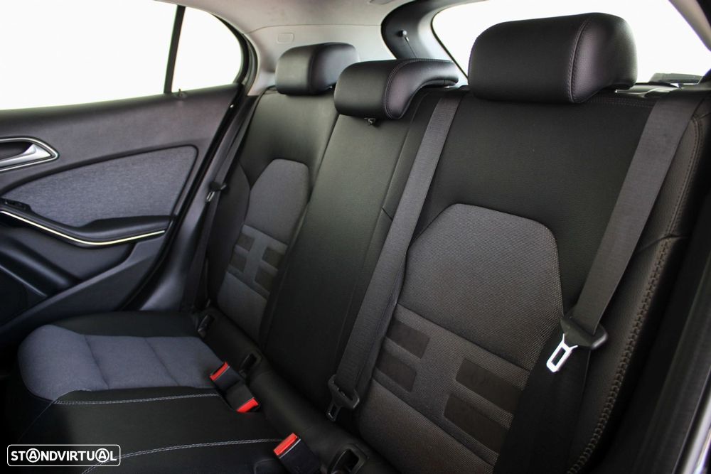 Mercedes-Benz GLA 180 CDi - 39