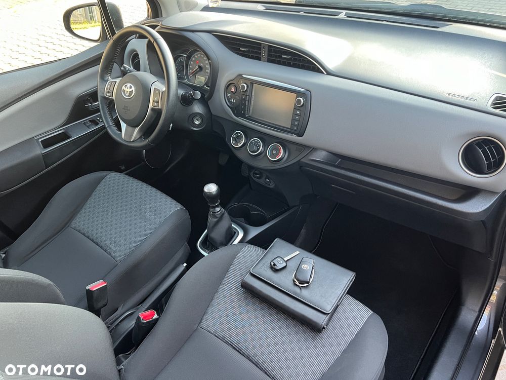 Toyota Yaris 1.33 Premium - 15
