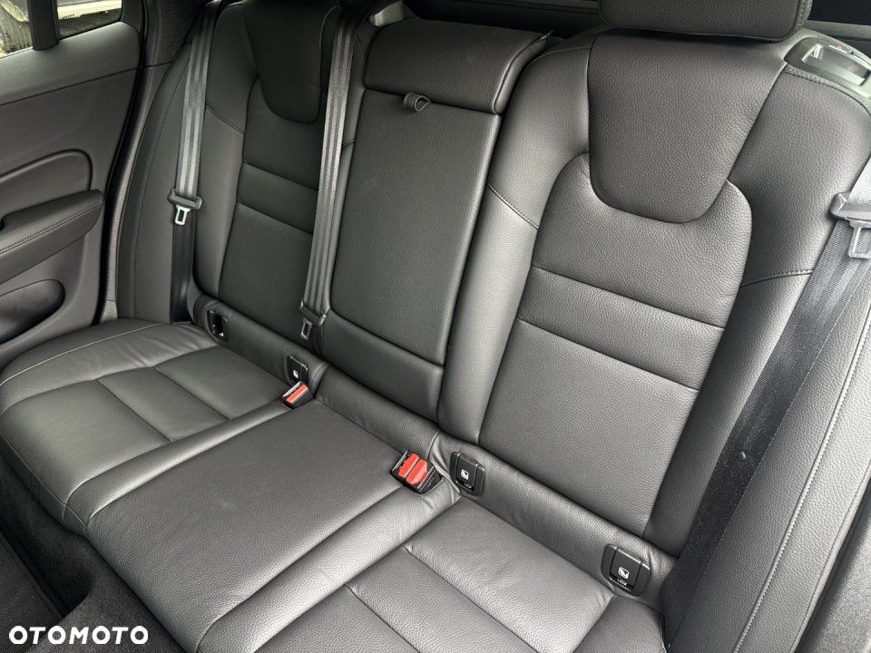 Volvo V60 - 11