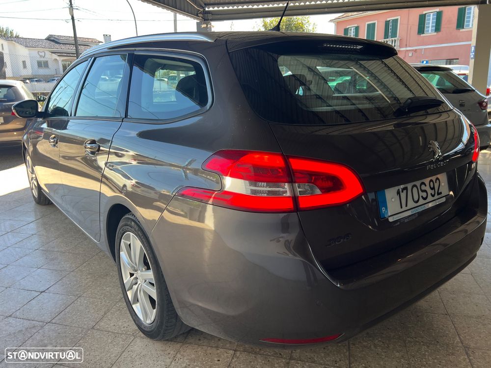 Peugeot 308 SW 1.2 PureTech Style - 39