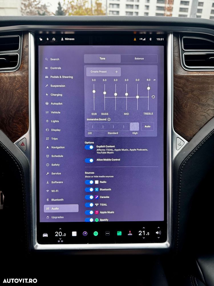 Tesla Model S Ludicrous Performance - 28