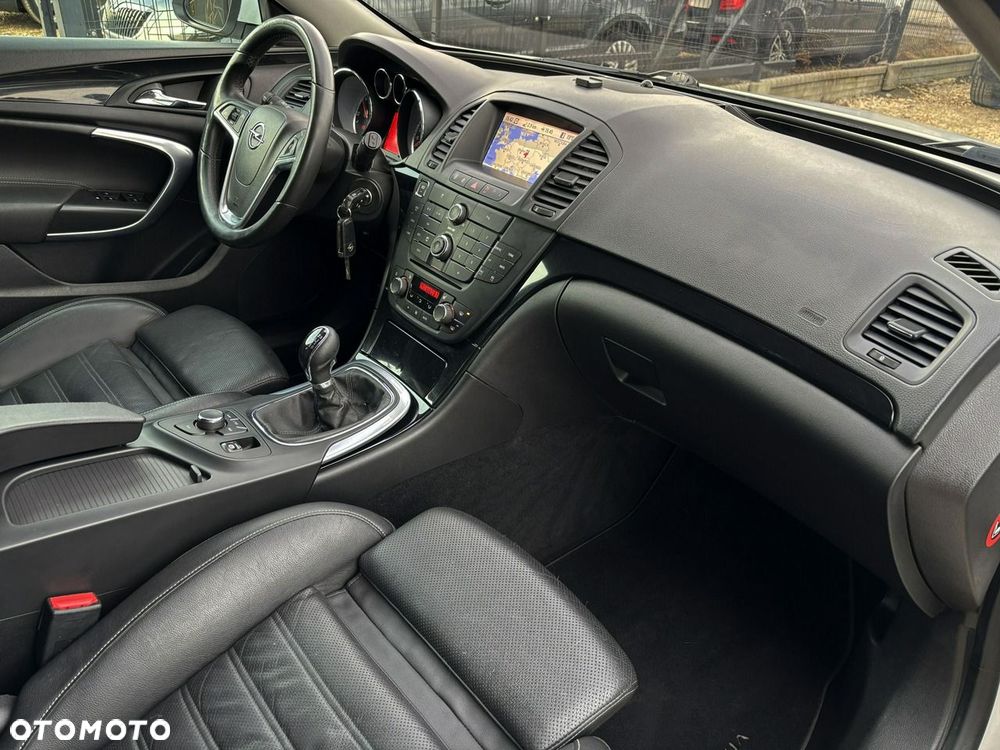 Opel Insignia 2.0 CDTI Cosmo - 29