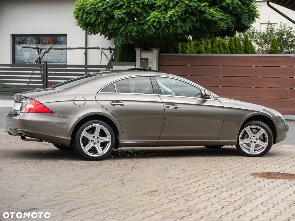 Mercedes-Benz CLS - 11