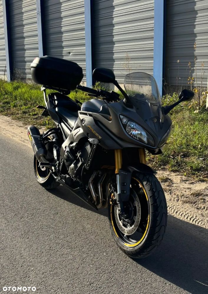 Yamaha FZ8 - 2