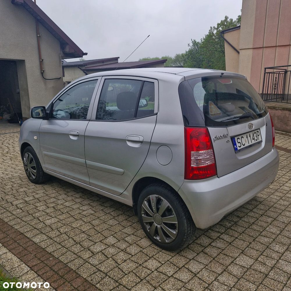Kia Picanto - 4
