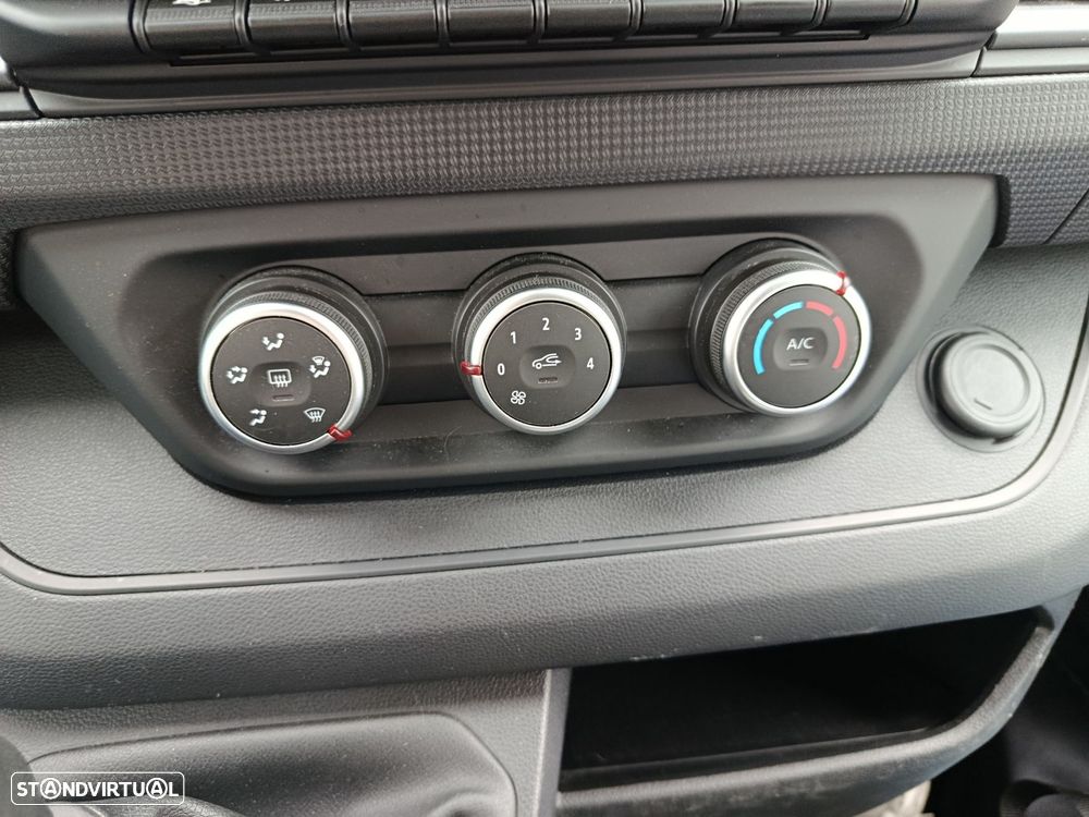 Renault Trafic 2.0 Blue dCi L1 Autenthic - 12