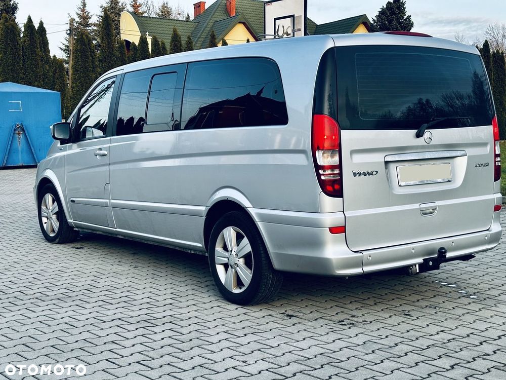 Mercedes-Benz Viano - 7