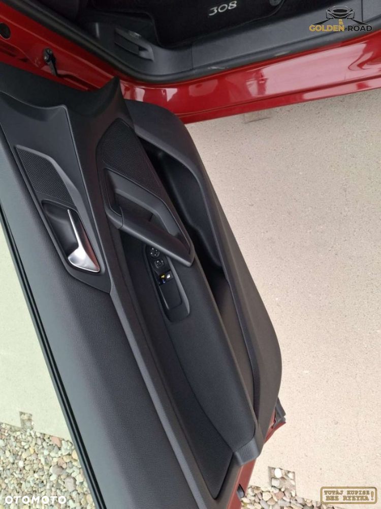 Peugeot 308 - 18