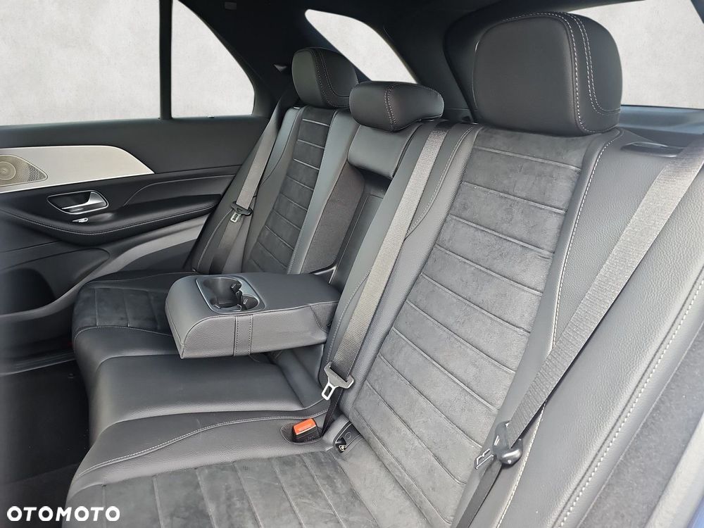 Mercedes-Benz GLE - 12