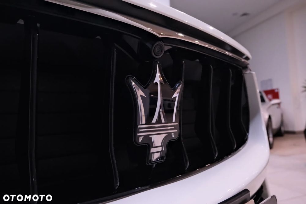 Maserati Levante - 5