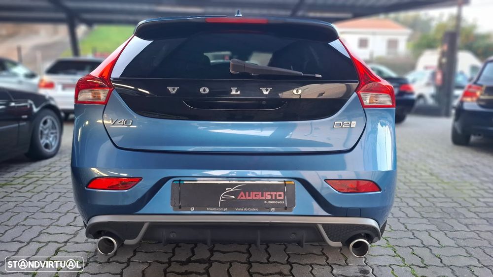Volvo V40 2.0 D2 R-Design - 14