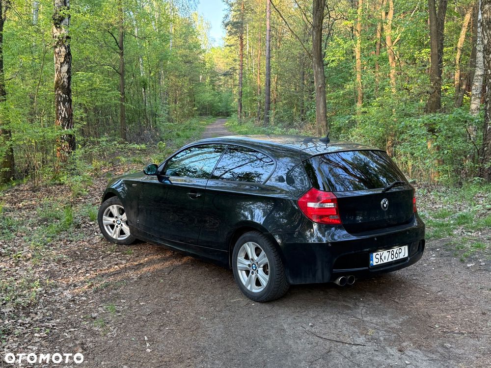 BMW Seria 1 120d - 4