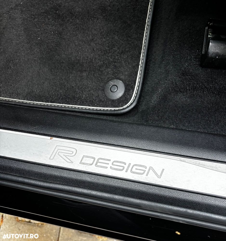 Volvo XC 60 D4 AWD Geartronic RDesign - 15