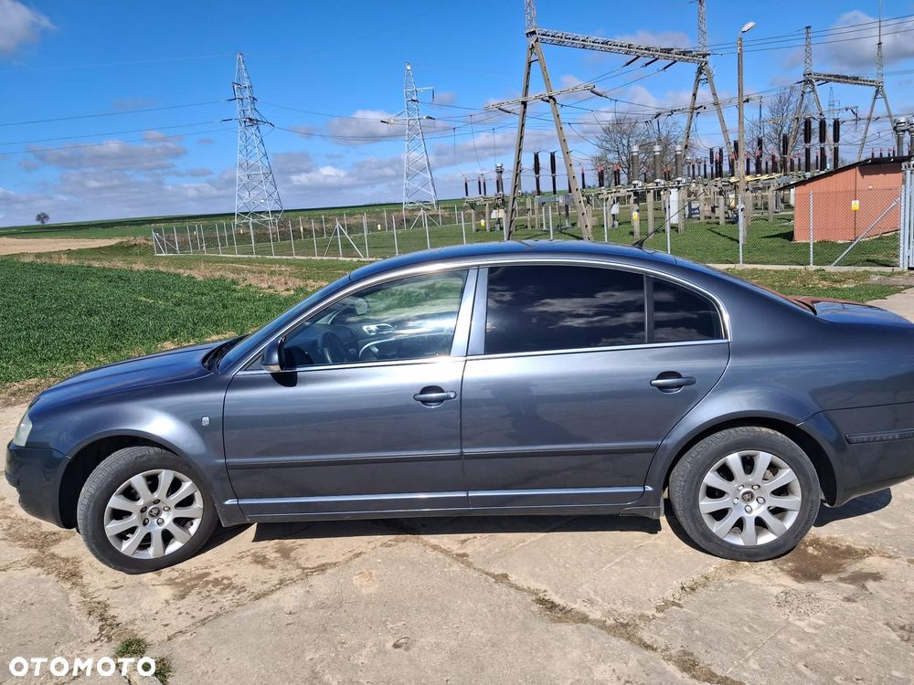 Skoda Superb 1,9 TDI Comfort - 5