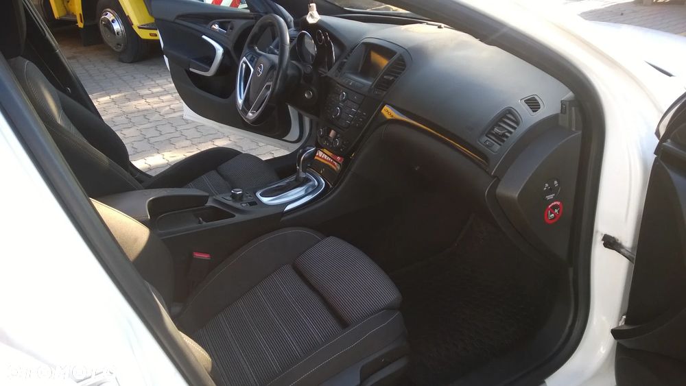 Opel Insignia 2.0 Turbo Automatik Design Edition - 13