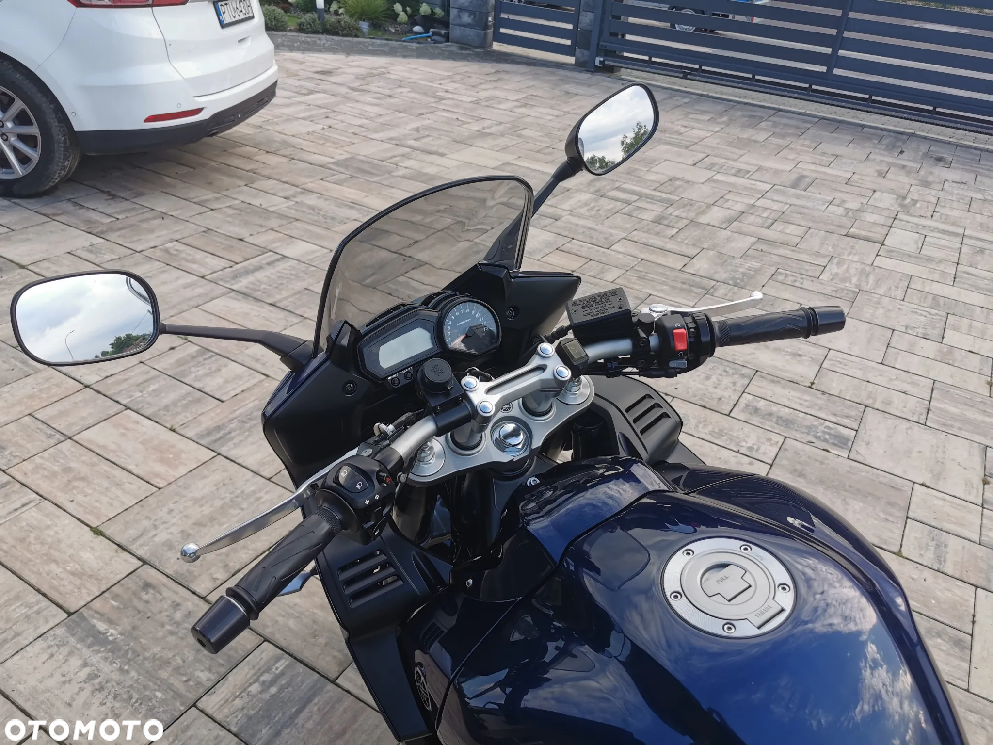 Yamaha FZ - 31