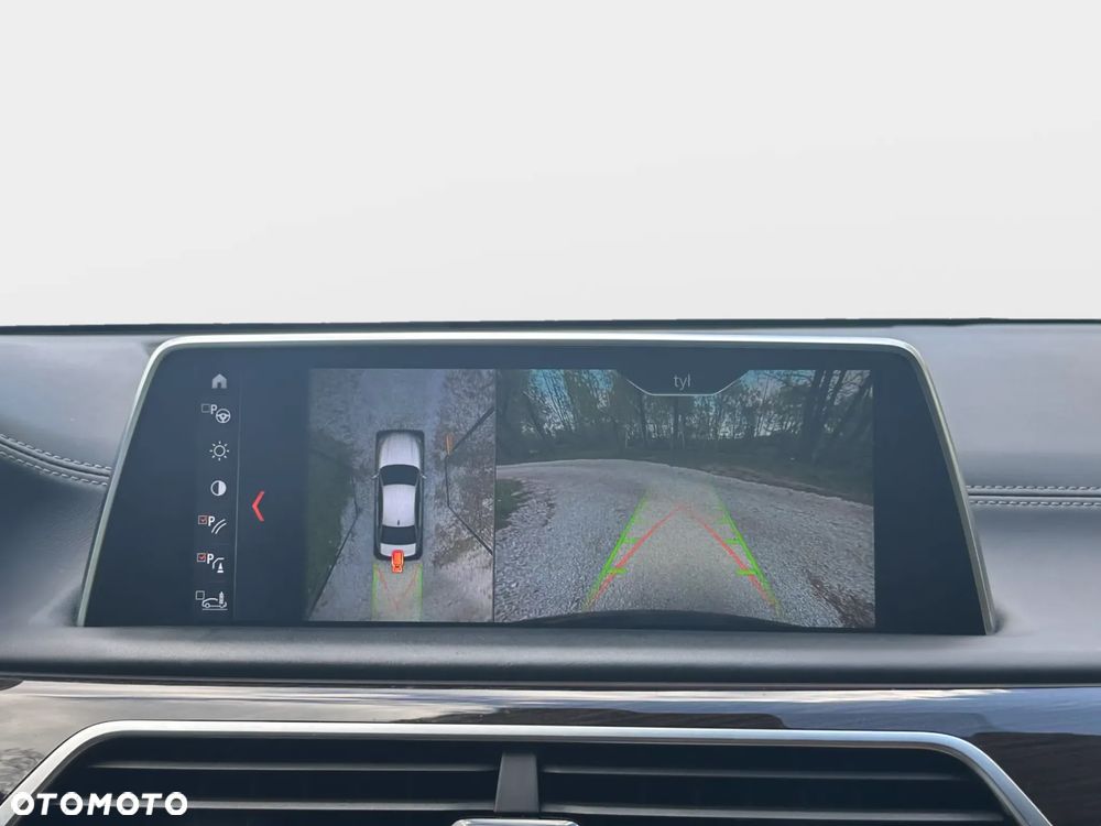 BMW Seria 7 740d xDrive - 16