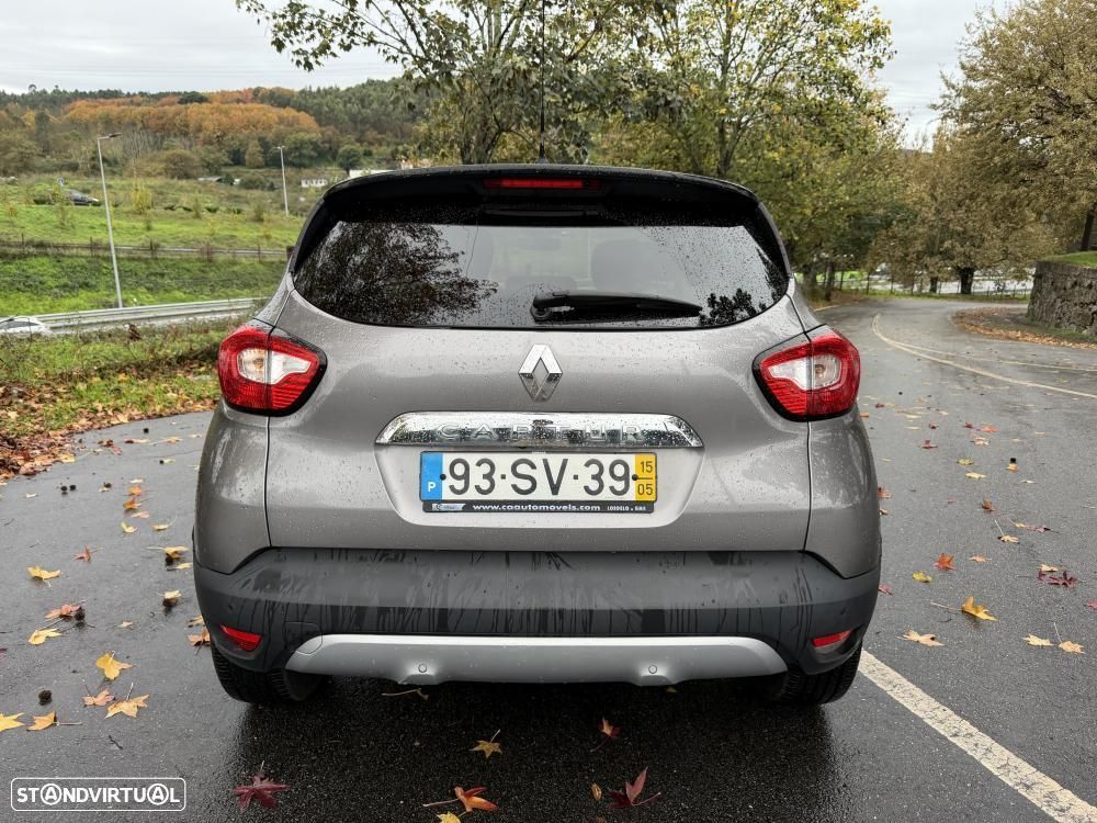 Renault Captur 1.5 dCi Exclusive EDC - 6