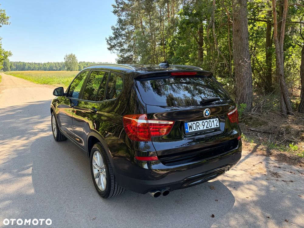 BMW X3 28i xDrive - 3
