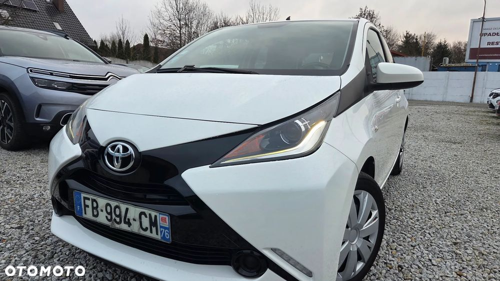 Toyota Aygo x-play Edition-S - 8