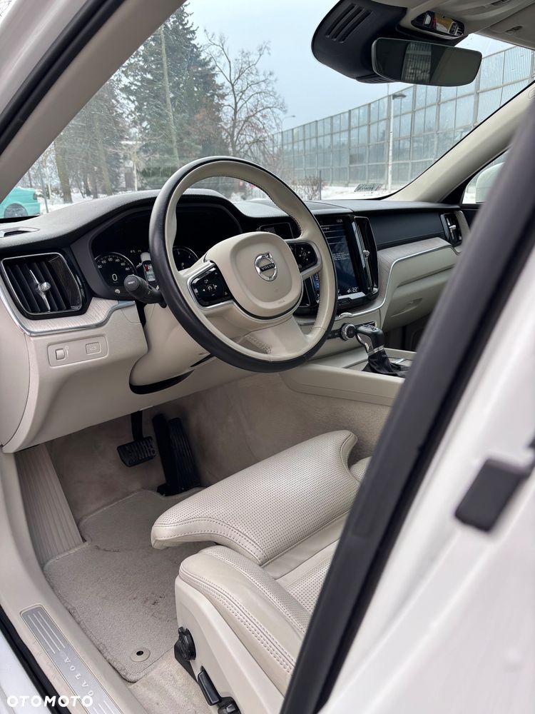 Volvo XC 60 D4 AWD Inscription - 10