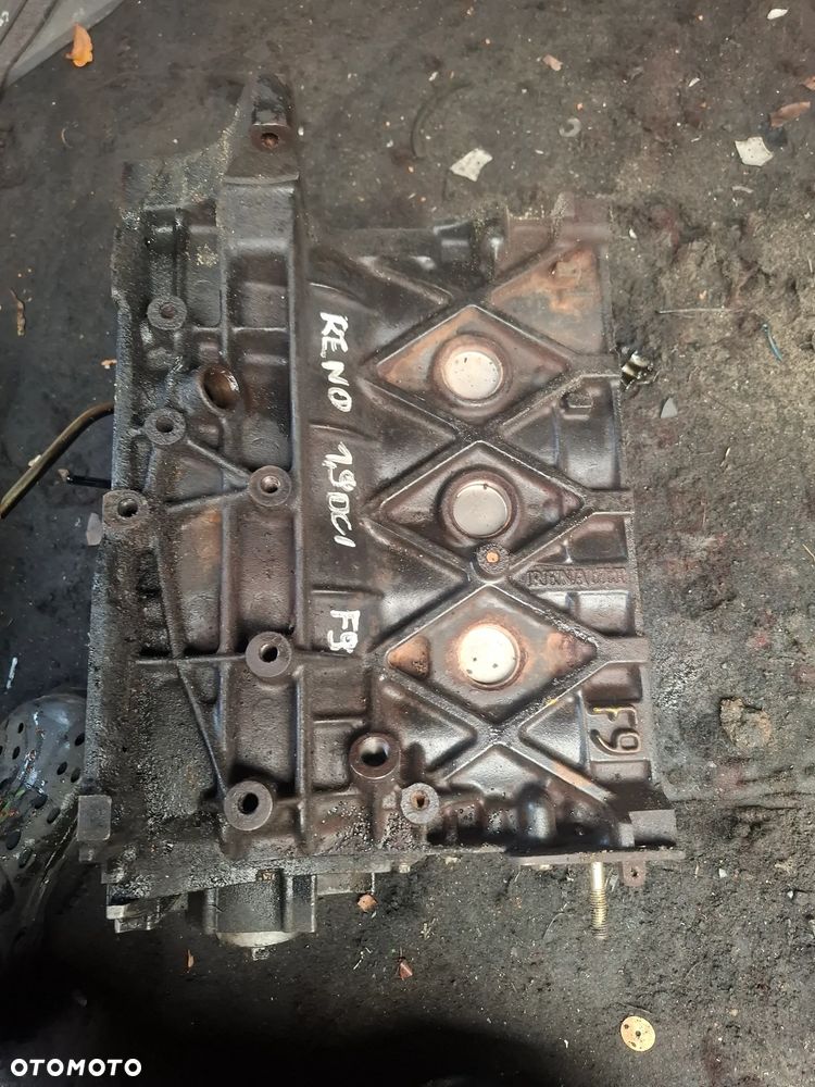 RENAULT 1,9 dci F9 silnik dół blok wał tłoki - 2