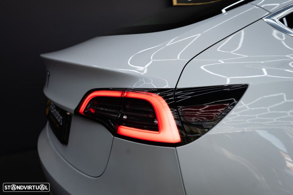 Tesla Model 3 Standard RWD Plus - 17
