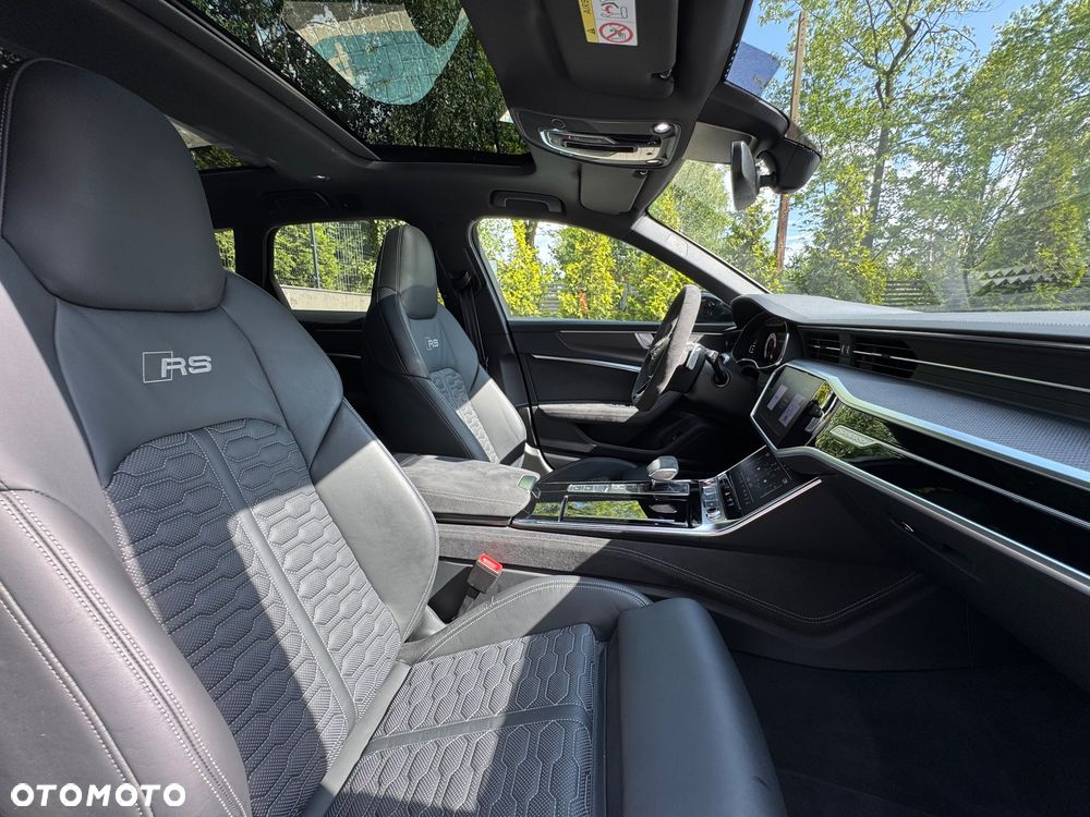 Audi RS6 Avant - 13