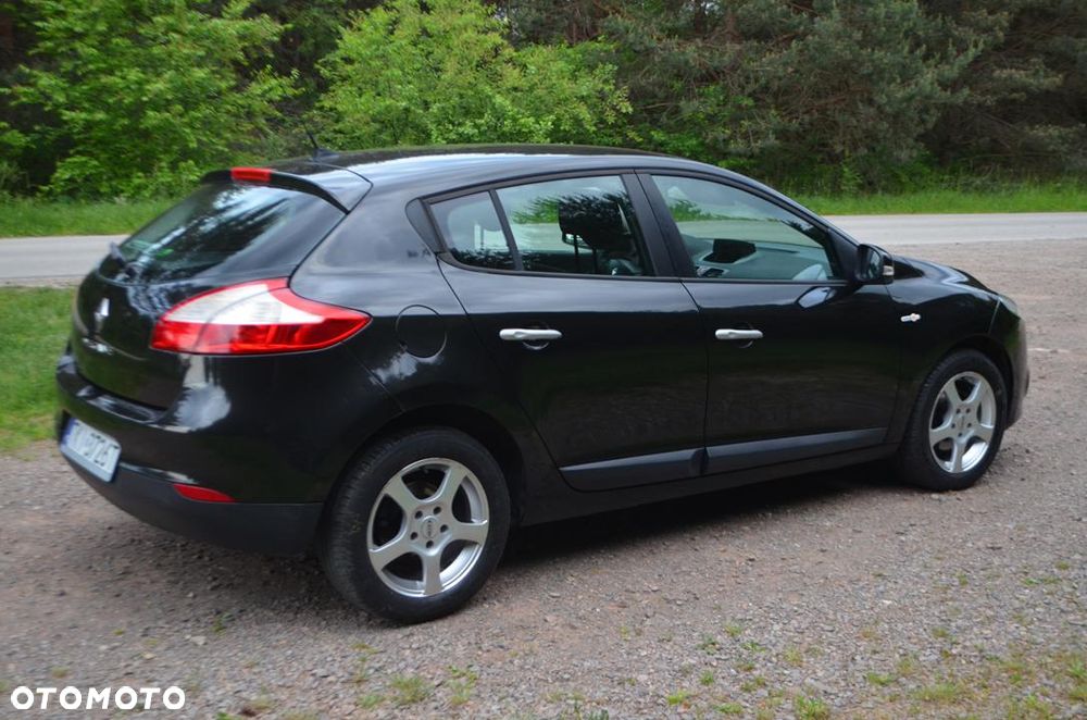 Renault Megane 1.6 16V 110 Dynamique - 9