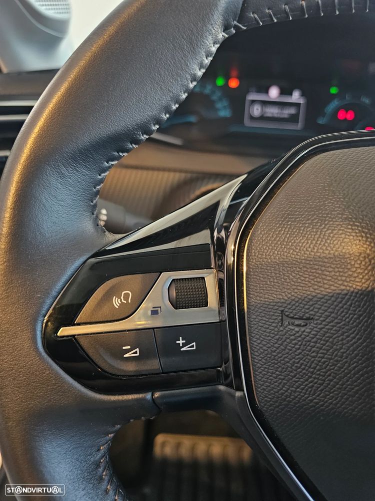 Peugeot e-208 Active Pack - 15