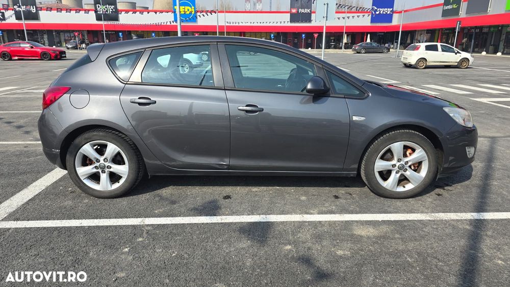 Opel Astra 1.7 CDTI - 13