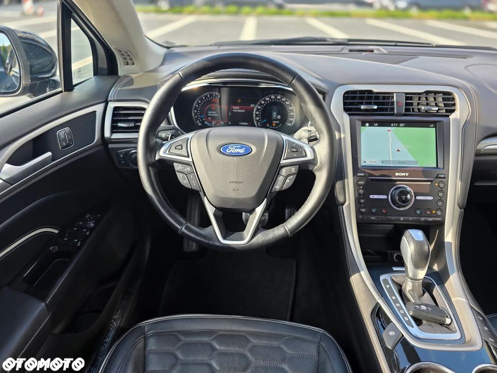 Ford Mondeo Vignale 2.0 EcoBoost - 31