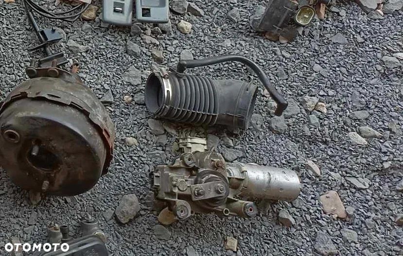 DOLOT POWIETRZA RURA DO PRZEPUSTNICY RURA GUMA WLOTU 2.8 3.1 V6 CHEVROLET BERETTA CAVALIER CORSICA PONTIAC GRAND AM SUNBIRD CADILLAC CIMARRON BUICK SKYLARK OLDSMOBILE FIRENZA ACHIEVA AIR GM 14102641 - 1