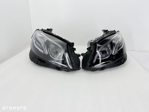 Reflektor Lampa przednia prawa lewa W213 A213 MERCEDES E KLASA MULTIBEAM