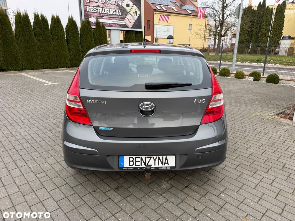 Hyundai i30 1.4 Blue Comfort - 8
